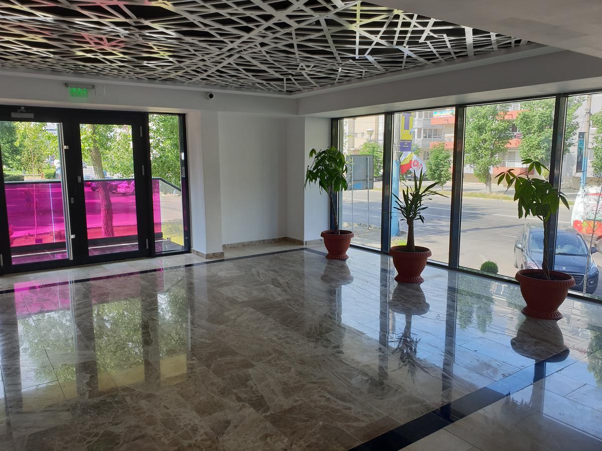 Marble Luxury Apartments Mamaia Ngoại thất bức ảnh