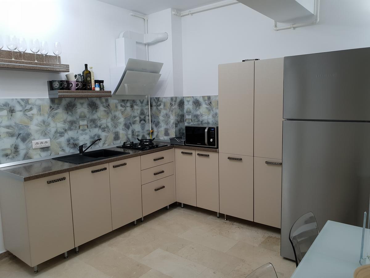 Marble Luxury Apartments Mamaia Ngoại thất bức ảnh