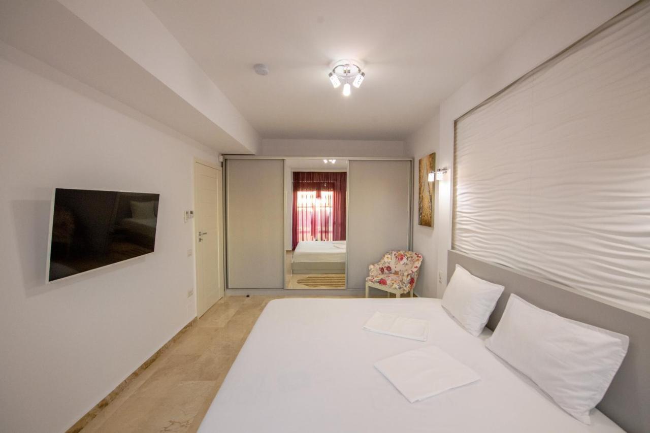 Marble Luxury Apartments Mamaia Ngoại thất bức ảnh