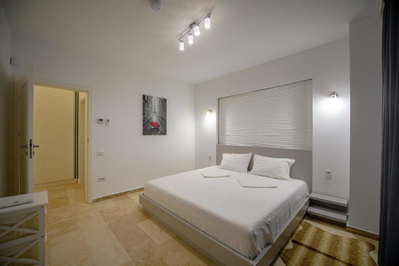Marble Luxury Apartments Mamaia Ngoại thất bức ảnh